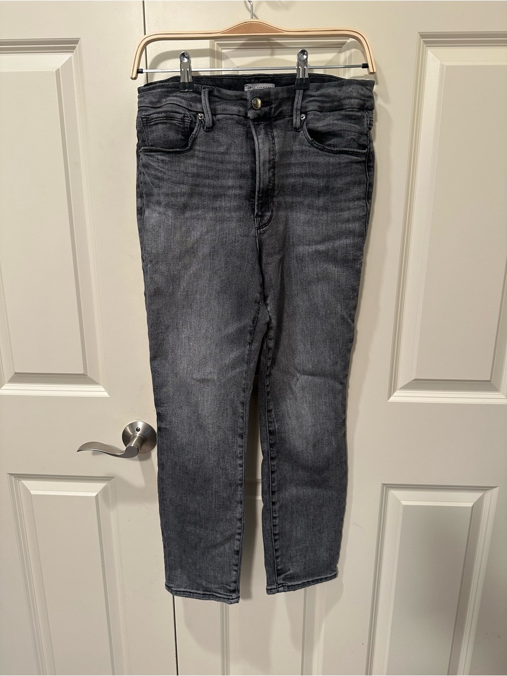 Good American Washed Charcoal Straight Leg Jeans